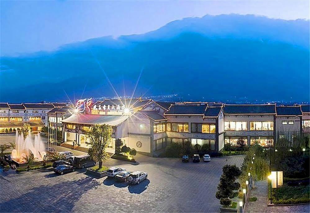 Regent Hotel Далі Екстер'єр фото