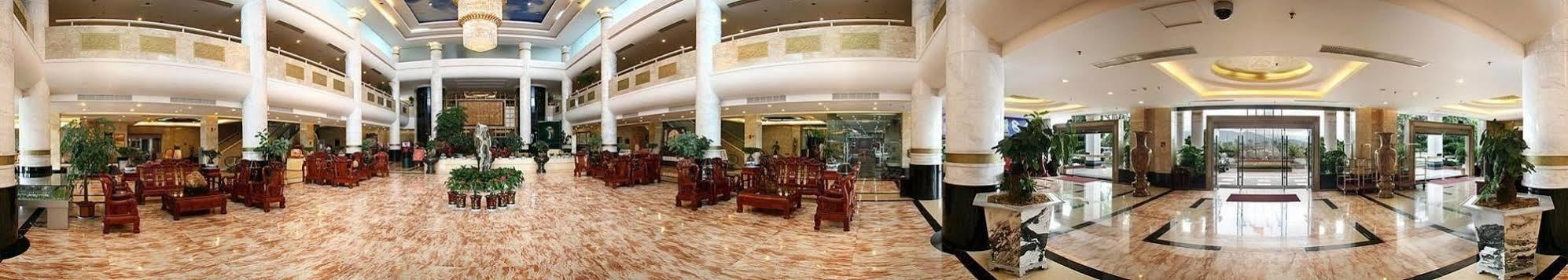 Regent Hotel Далі Екстер'єр фото