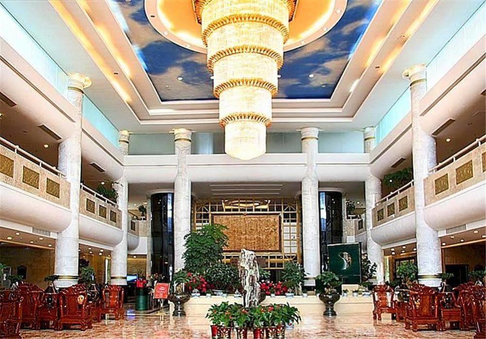 Regent Hotel Далі Екстер'єр фото