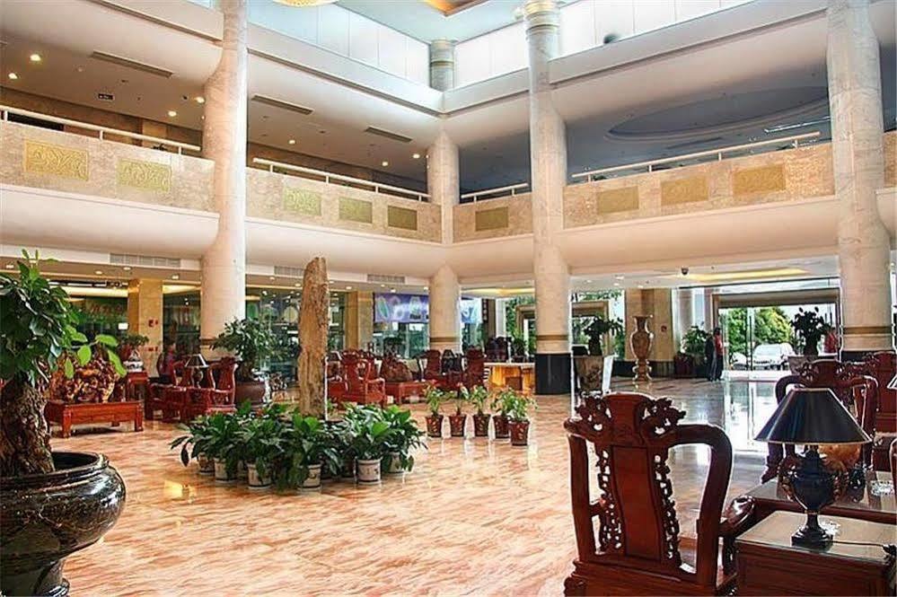Regent Hotel Далі Екстер'єр фото