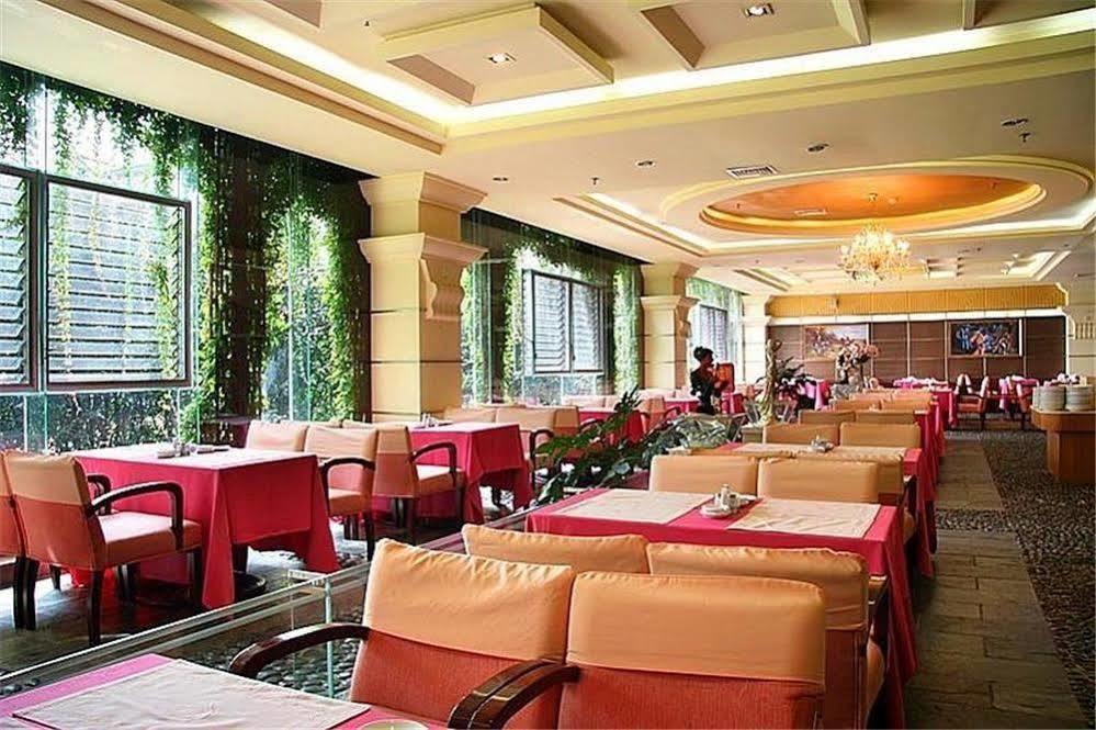 Regent Hotel Далі Екстер'єр фото